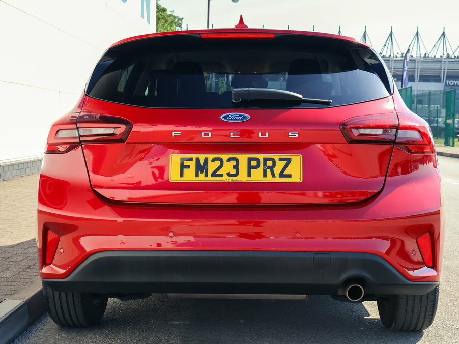 Ford Focus 1.0 Ecoboost Titanium FM23PRZ Red #5
