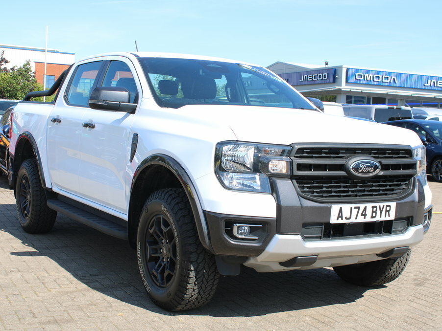Ford Ranger Pick Up Double Cab Wildtrak 2.0 Ecoblue 213 AJ74BYR White