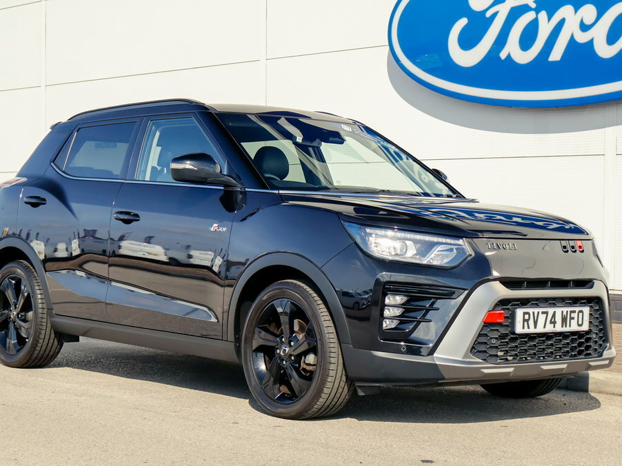 SsangYong Tivoli 1.5 K40 Black #3