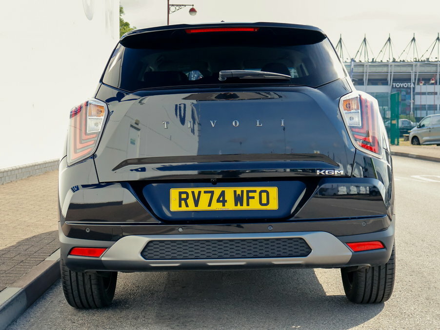 SsangYong Tivoli 1.5 K40 Black #6