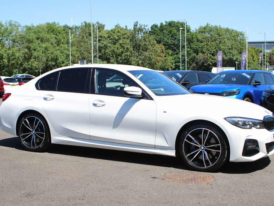 BMW 3 Series 320I M Sport Step Tech Pro Pack RE21PKF White #4