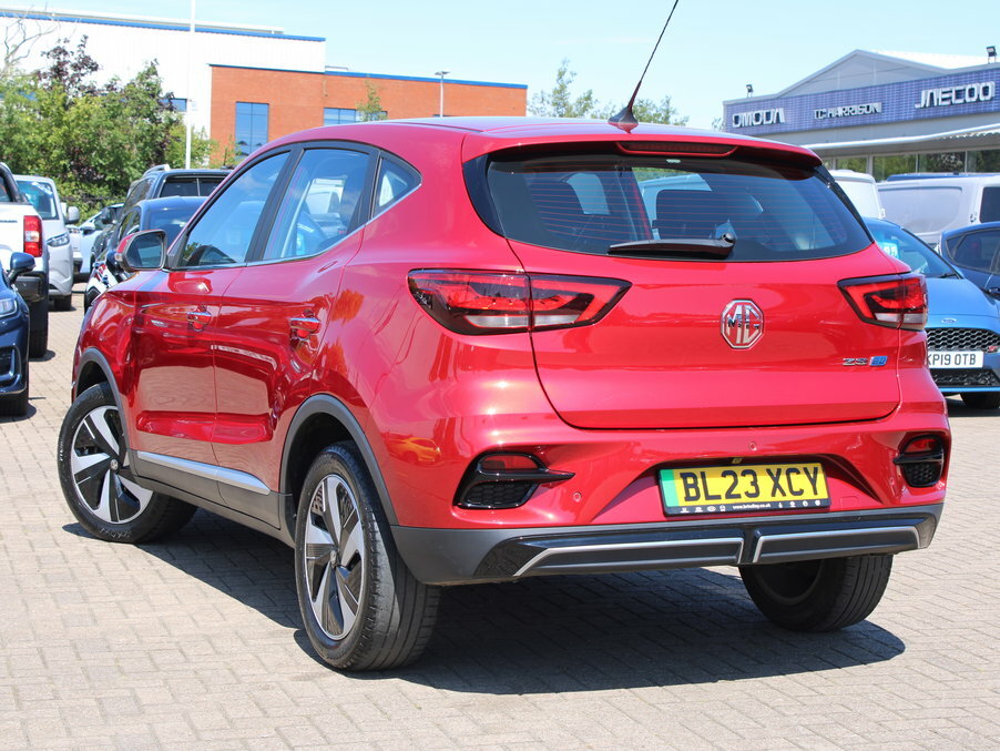 MG ZS 130Kw Se Ev 51Kwh Red #5