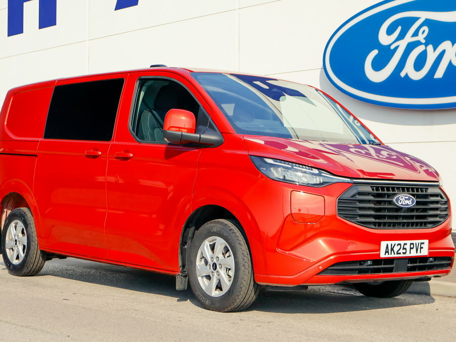 Ford Transit Custom 2.5 Phev 232Ps H1 Double Cab Van Limited AK25PVF Red #3
