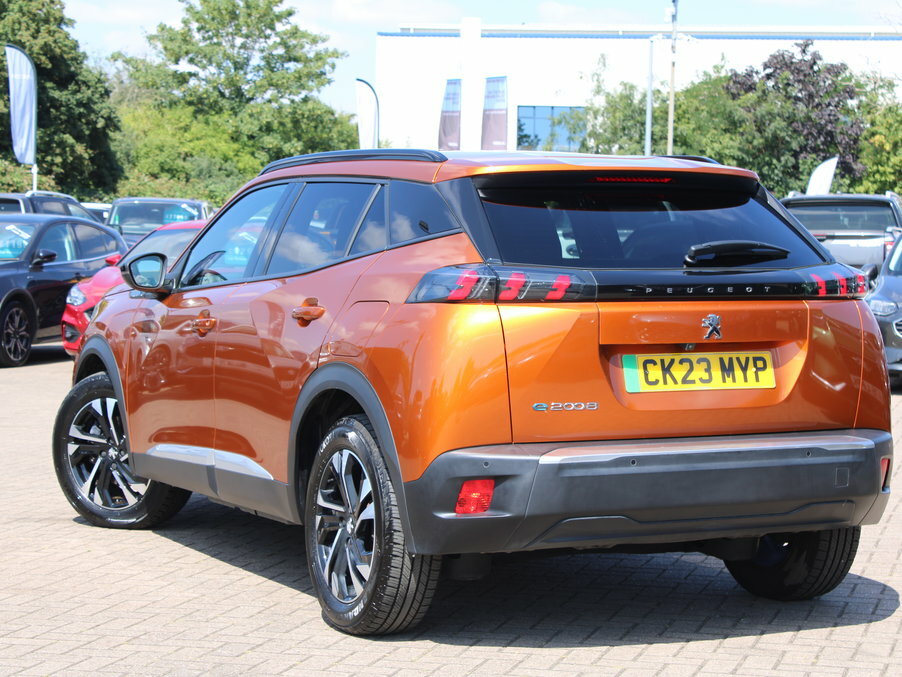 Peugeot e-2008 100Kw Allure Premium 50Kwh CK23MYP Orange #5