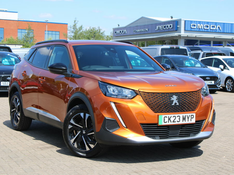 Peugeot e-2008 100Kw Allure Premium 50Kwh Orange