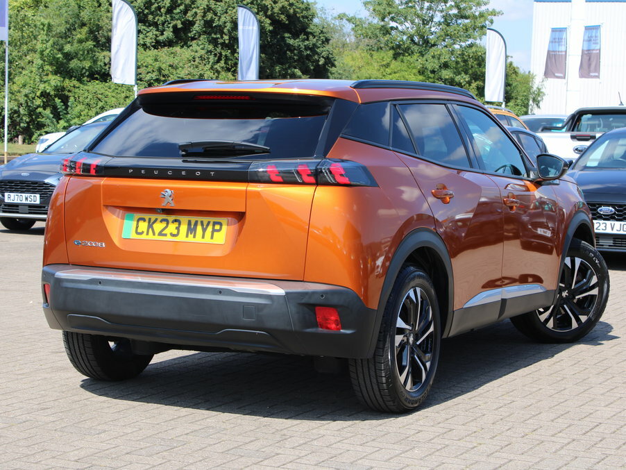 Peugeot e-2008 100Kw Allure Premium 50Kwh CK23MYP Orange #6