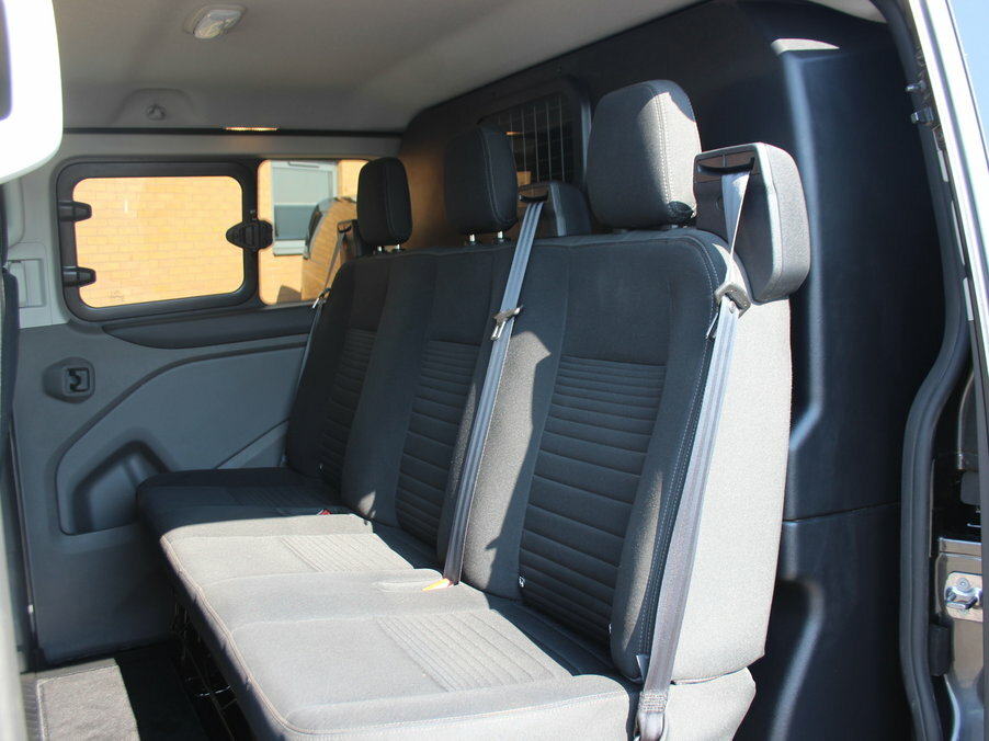 Ford Transit Custom 2.0 Ecoblue 130Ps Low Roof D Cab Limited Van AF23PPU Grey #5