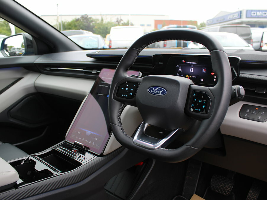 Ford Explorer Premium Extended Range Awd Grey #25