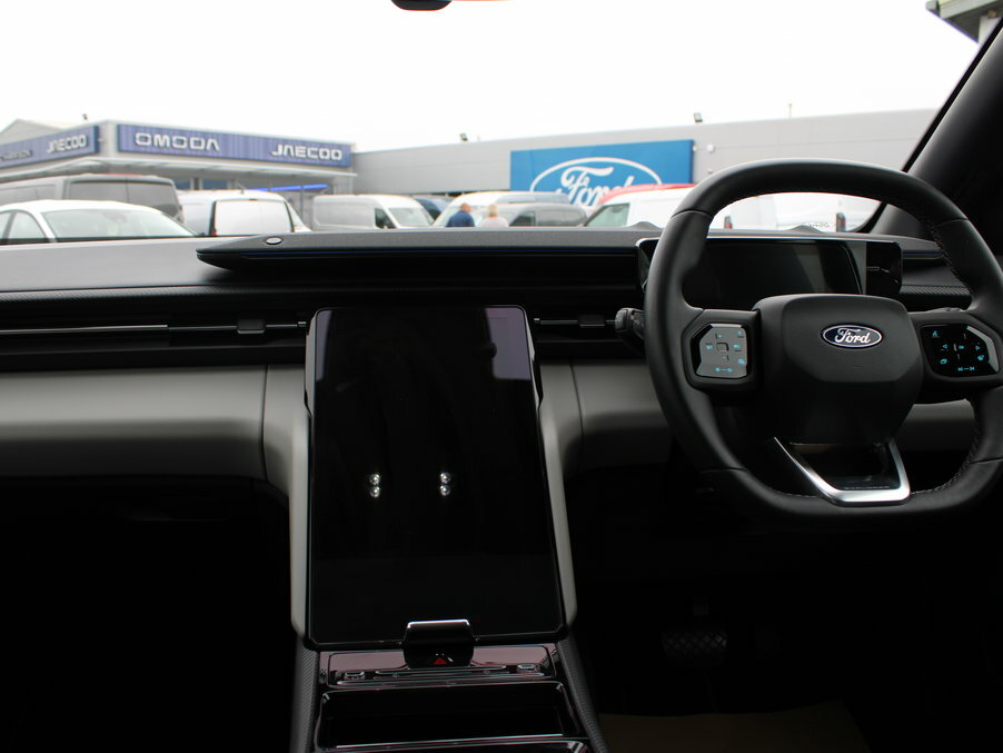 Ford Explorer Premium Extended Range Awd Grey #24