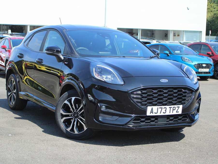 Ford Puma 1.0 Ecoboost Hybrid Mhev St-line Black