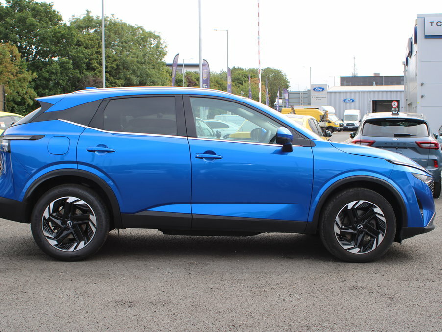 Nissan Qashqai 1.3 Dig-t Mh N-connecta Glass Roof HF74VEH Blue #4