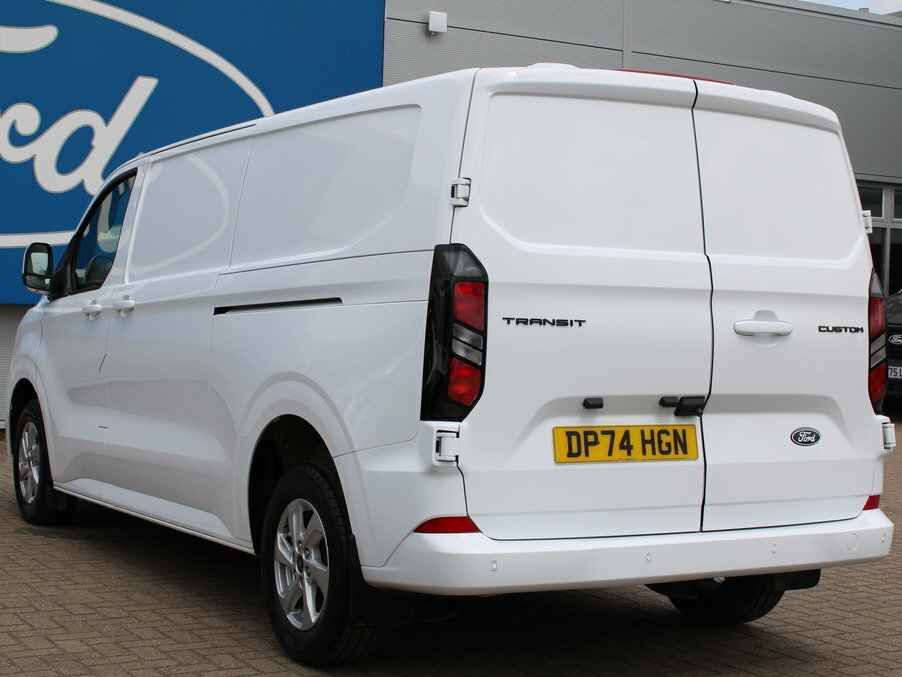 Ford Transit Custom 2.0 Ecoblue 136Ps H1 Van Limited DP74HGN White #3