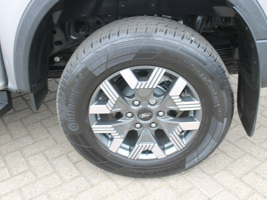 Ford Ranger Pick Up D Cab Wildtrak 2.3 Ecoboost Phev 281 RE26KFC Silver #2