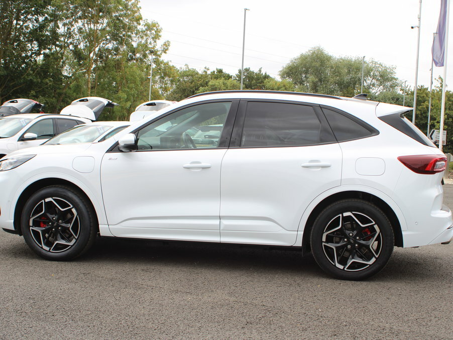 Ford Kuga 2.5 Phev St-line X Cvt YL24FFJ White #3
