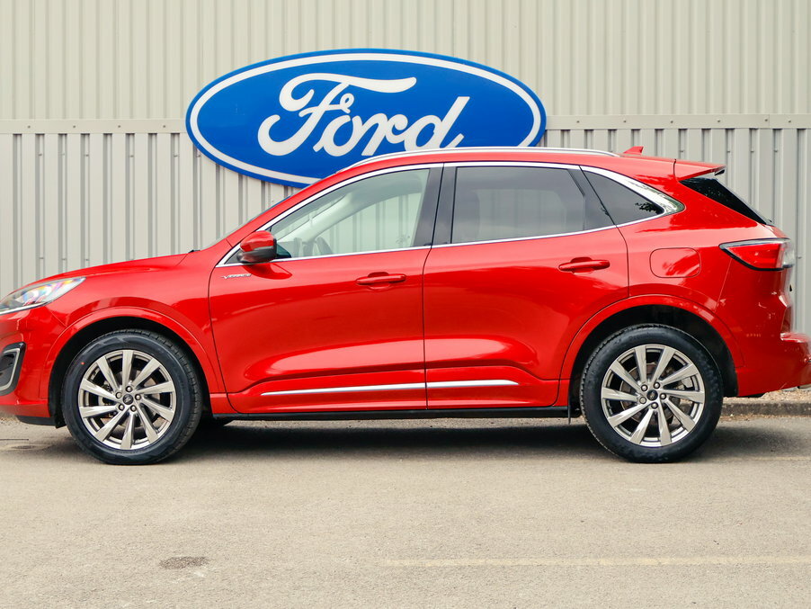 Ford Kuga 2.5 Fhev Vignale Cvt GF23USB Red #3