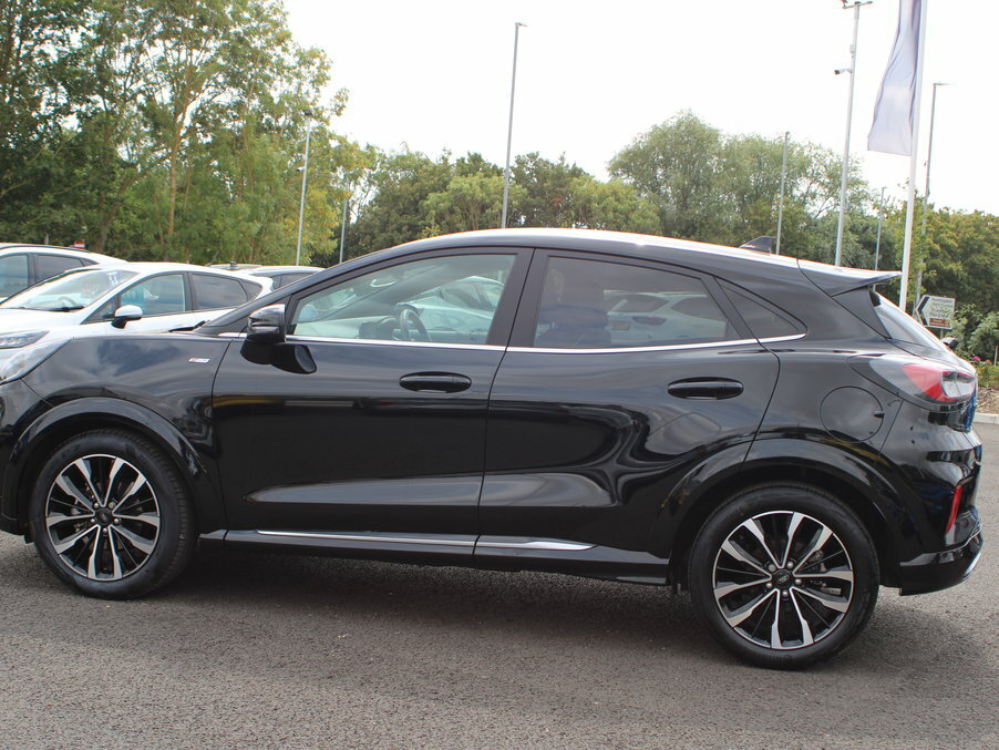 Ford Puma 1.0 Ecoboost Hybr Mhev 155 St-line Vignale Dct YY23KWM Black #3