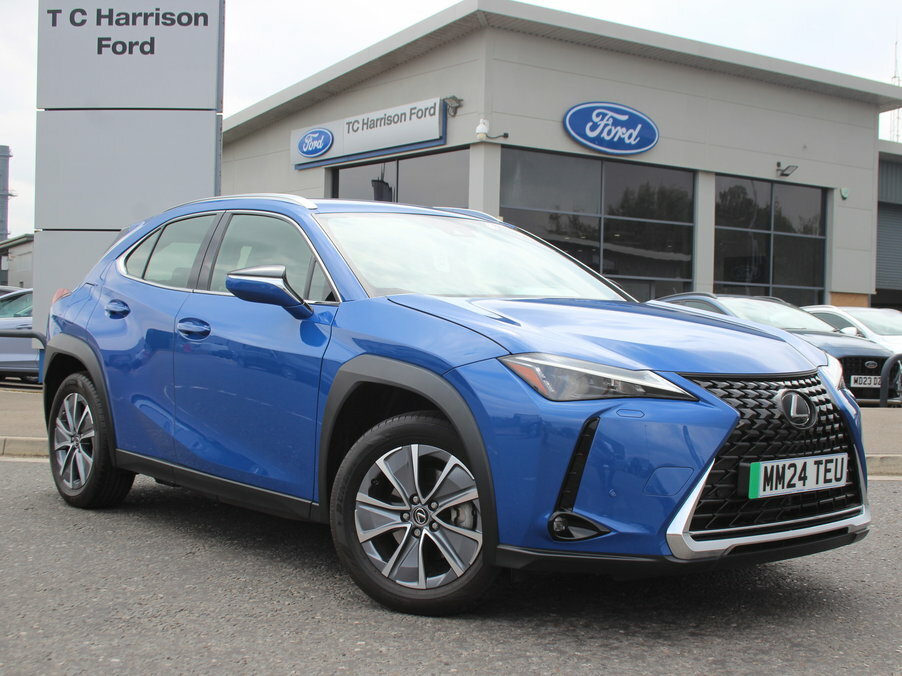 Lexus UX 300E 150Kw 72.8 Kwh E-cvt White #1