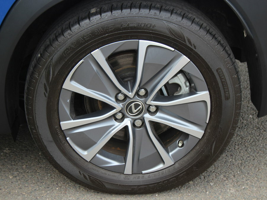 Lexus UX 300E 150Kw 72.8 Kwh E-cvt White #11