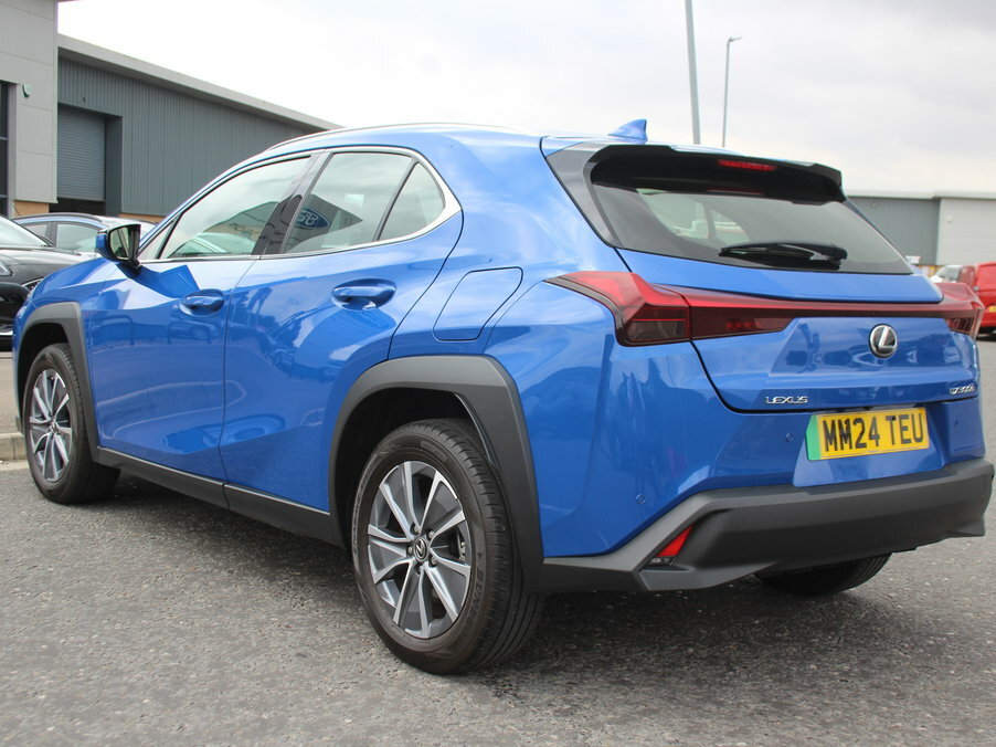 Lexus UX 300E 150Kw 72.8 Kwh E-cvt White #7