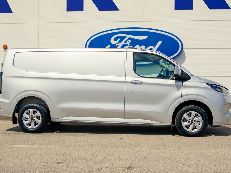 Ford Transit Custom 350 L3 H2 2.0 Tdci Leader 130Ps Rwd White #2