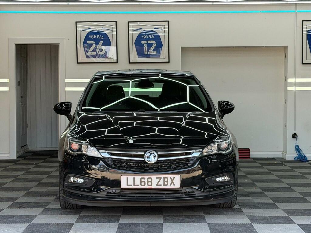 Vauxhall Astra Hatchback 1.4I Turbo Elite Nav Euro 6 201968 LL68ZBX Black #2