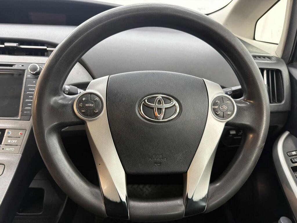 Toyota Prius 1.8 Vvti Business Edition Cvt 2018 Silver #28