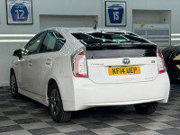 Toyota Prius 1.8 Vvti Business Edition Cvt 2018 Silver #37