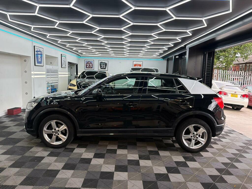 Audi Q2 1.6 Tdi 30 Sport S Tronic Euro 6 Ss Black #6