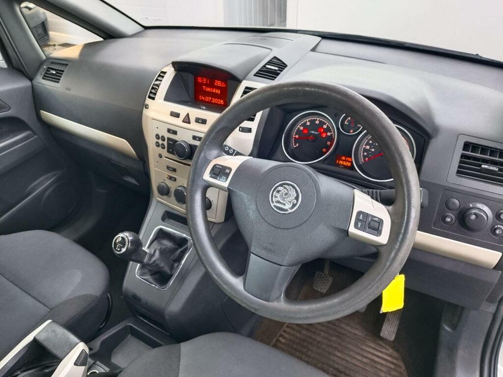 Vauxhall Zafira #15