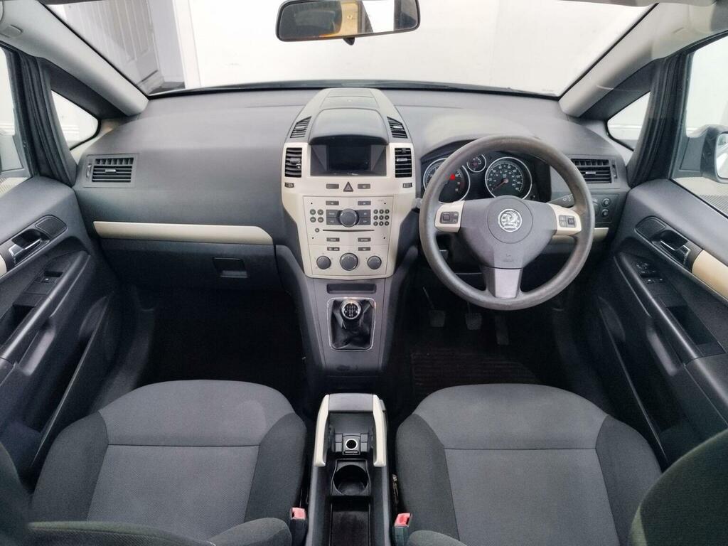 Vauxhall Zafira #11