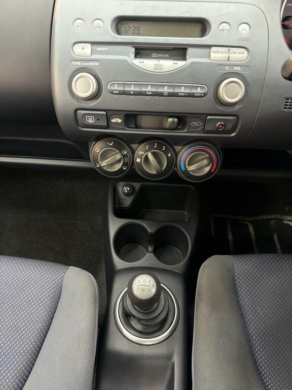 Honda Jazz 1.4 I-dsi Se Cvt-7 Blue #13