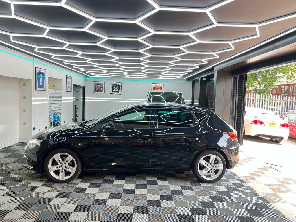 Seat Leon Hatchback 1.5 Tsi Evo Fr Euro 6 Ss 201919 HY19GXK Black #6