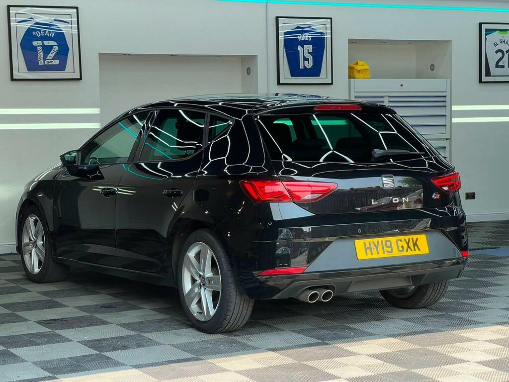 Seat Leon Hatchback 1.5 Tsi Evo Fr Euro 6 Ss 201919 HY19GXK Black #4
