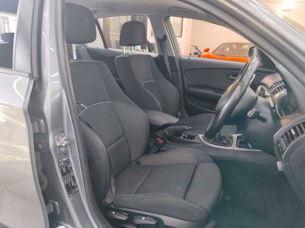 BMW 1 Series Convertible Blue #14