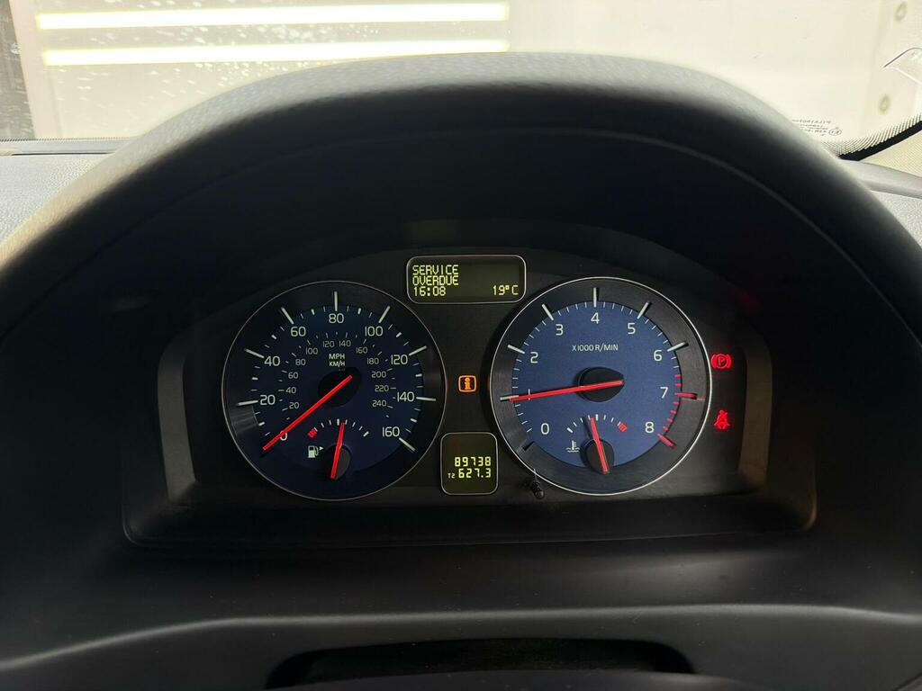 Volvo C30 D3 150 Se Lux Geartronic Red #23