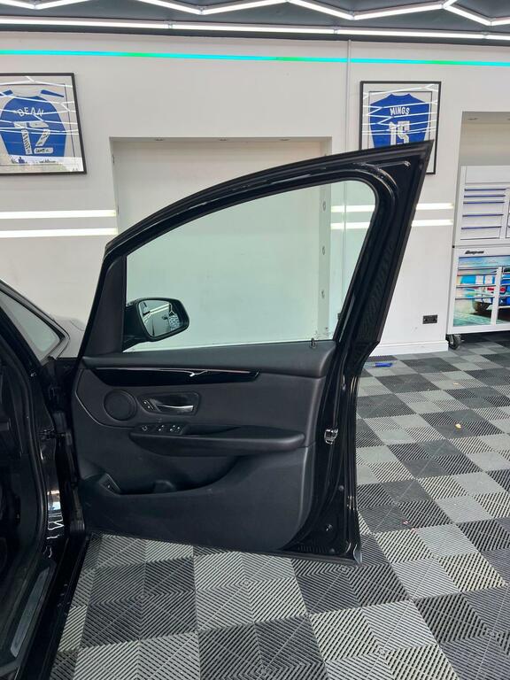 BMW 2 Series Gran Tourer 218I Luxury Step White #17