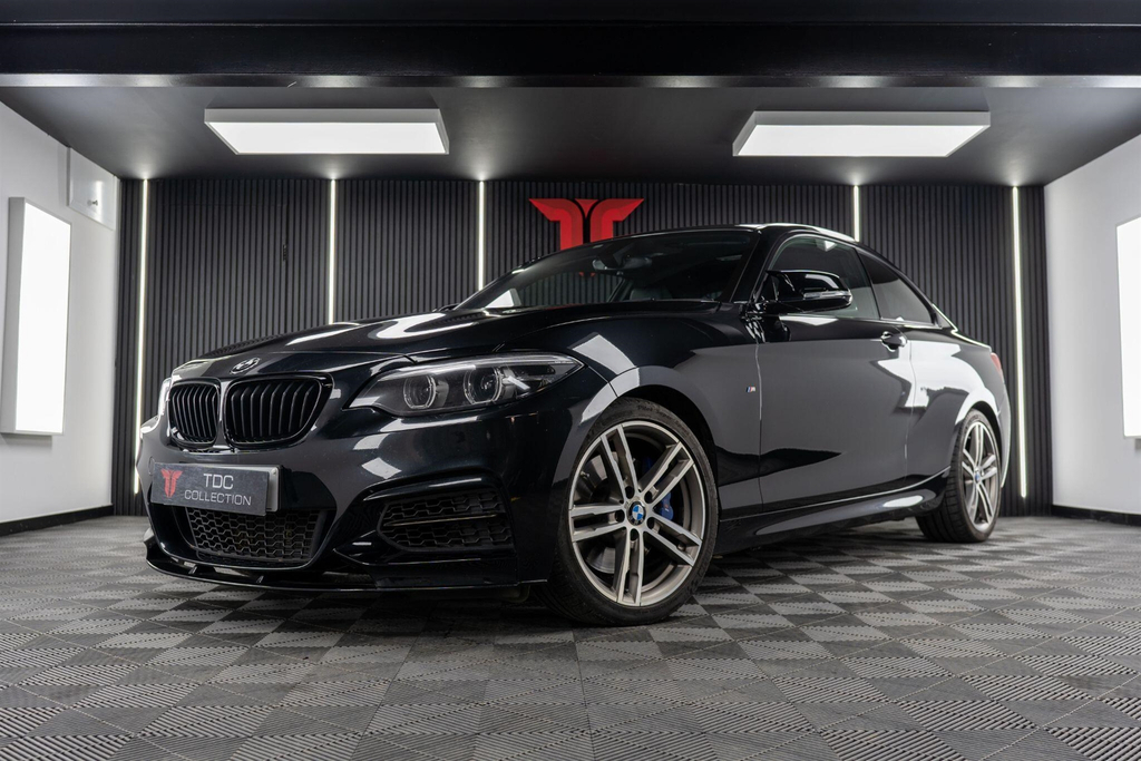 BMW M2 M240i Auto KN69ZMY Black #6