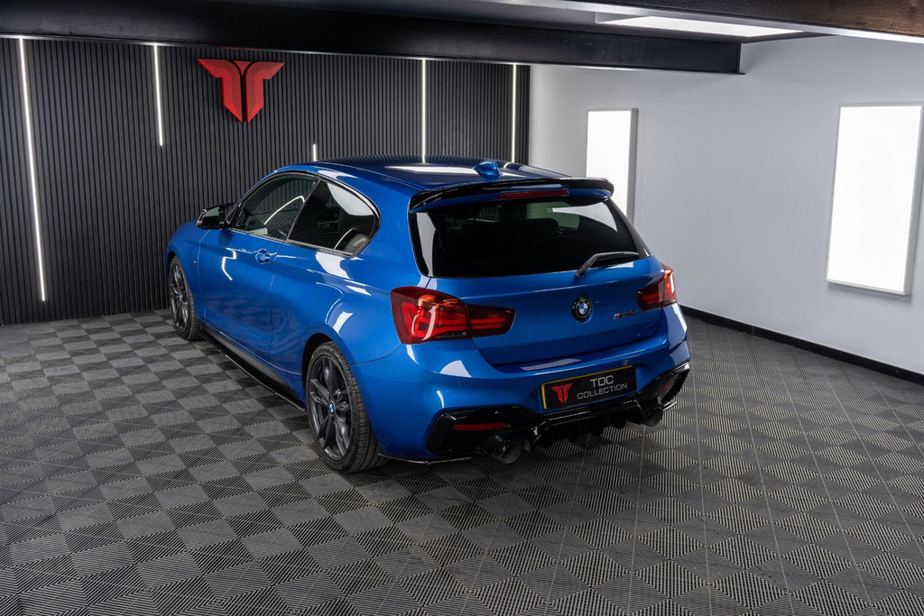 BMW 1 Series Hatchback EG68NBO Blue #2