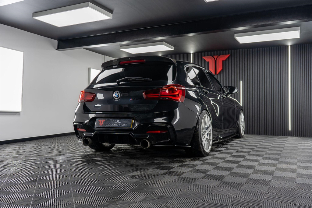 BMW 1 Series 118I Sport 5-Door Silver #25