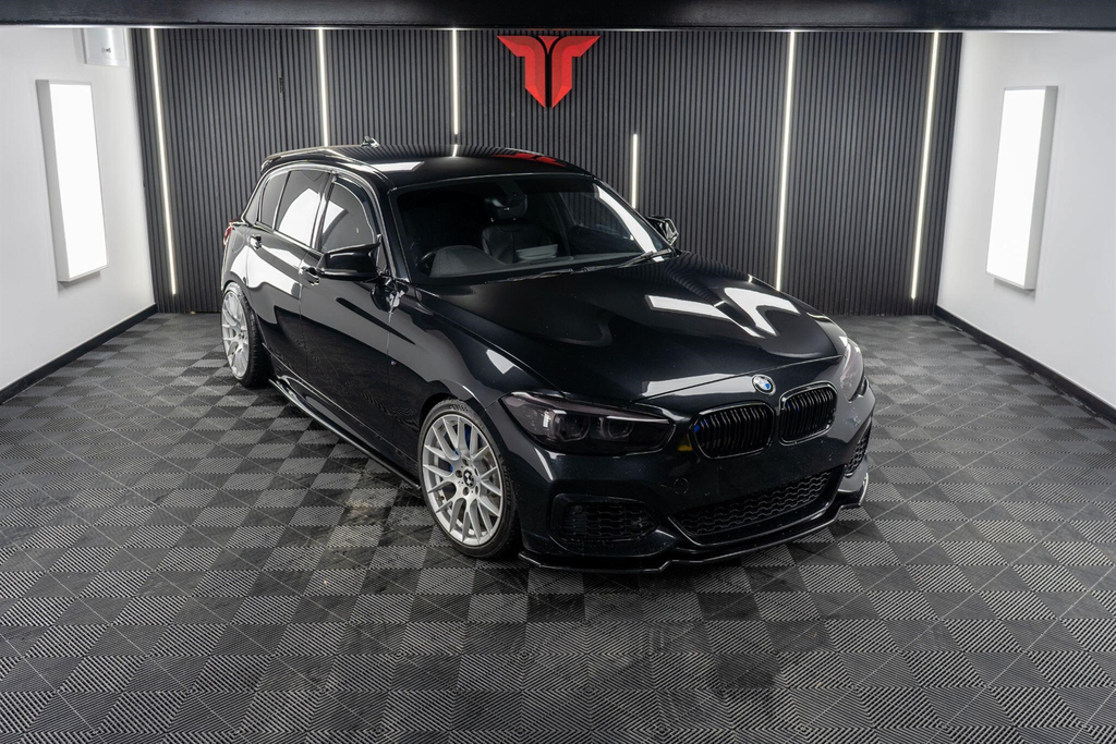 BMW 1 Series 118I Sport 5-Door Silver #8