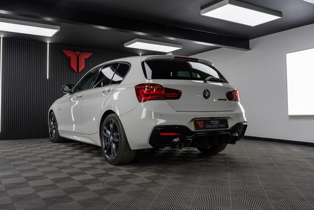 BMW 1 Series Hatchback ML19FPE White #2
