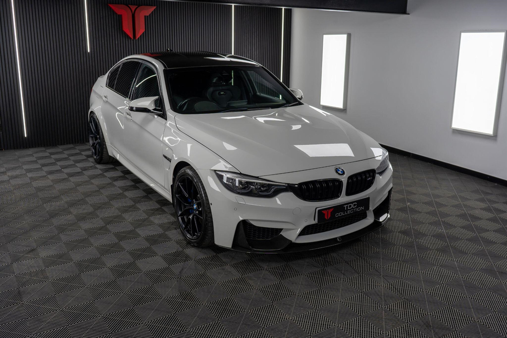 BMW M3 Saloon White #4