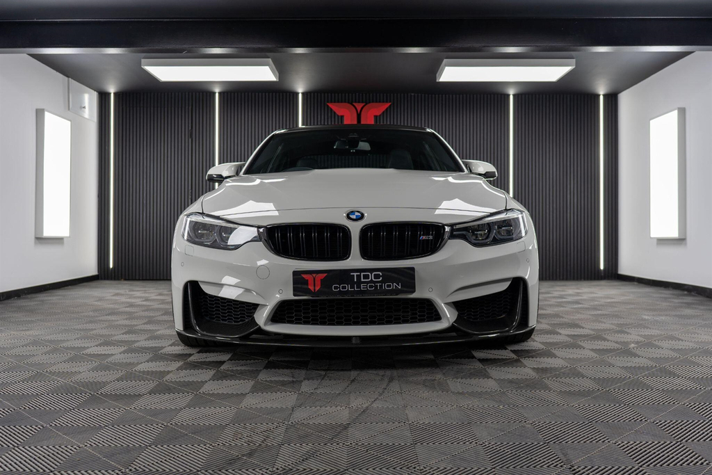 BMW M3 Saloon White #6