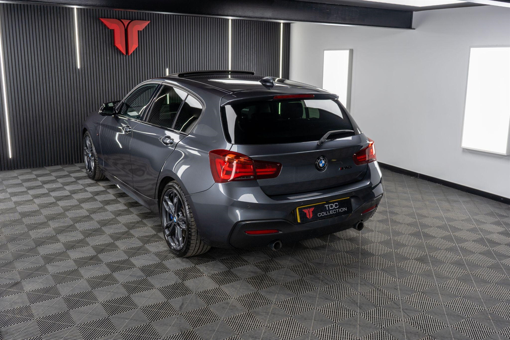 BMW 1 Series Hatchback WG67LJJ Grey #2