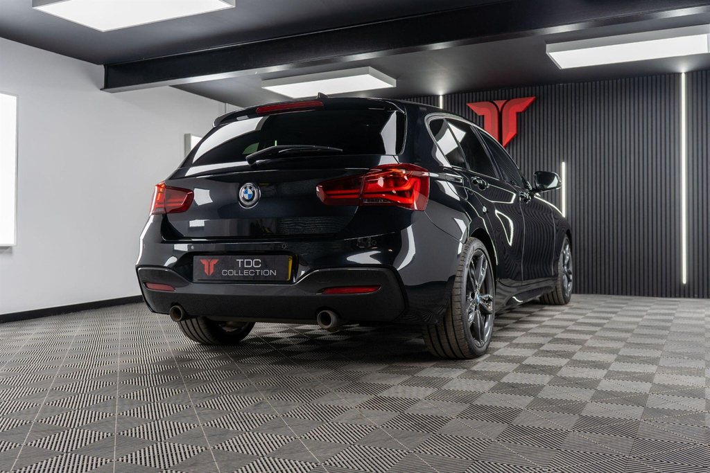 BMW 1 Series M140i Shadow Edition Step Black #31