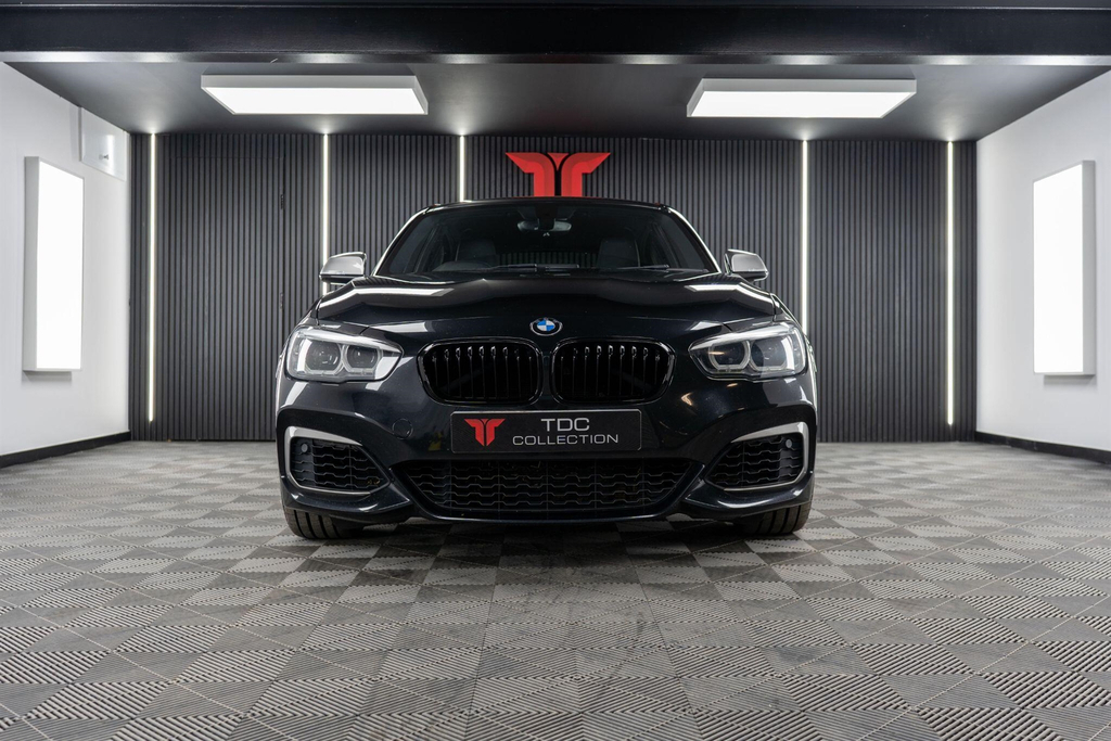 BMW 1 Series M140i Shadow Edition Step Black #23