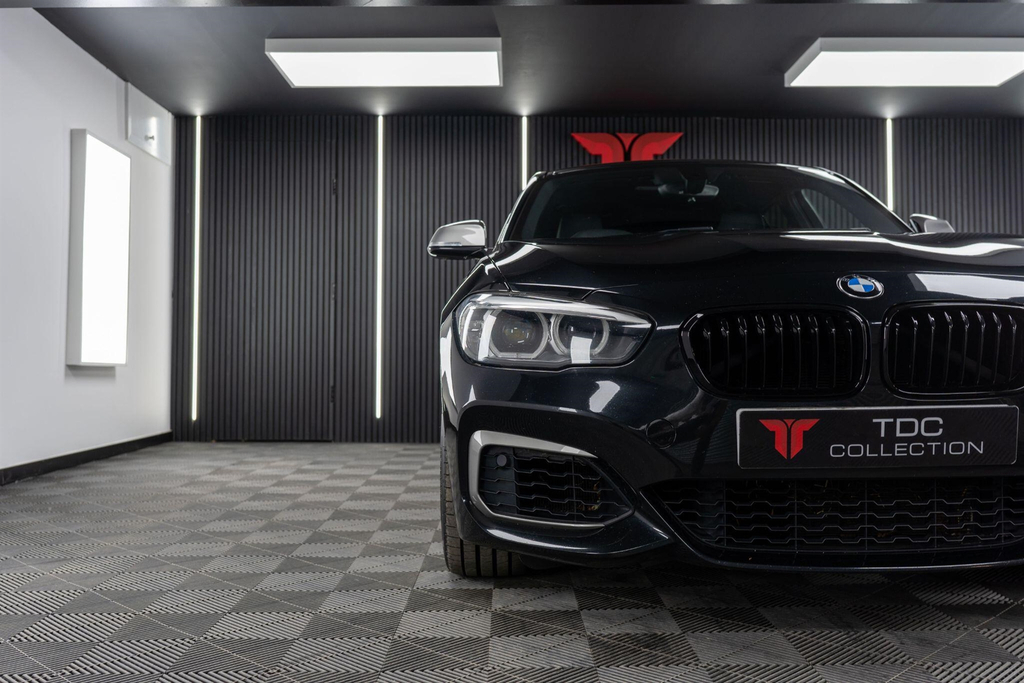BMW 1 Series M140i Shadow Edition Step Black #15