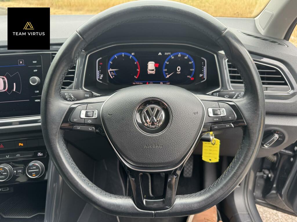 Volkswagen T-Roc Sel White #13