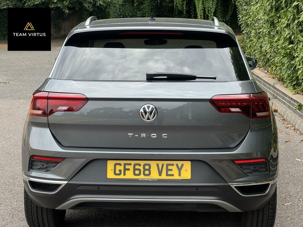 Volkswagen T-Roc Sel Grey #5