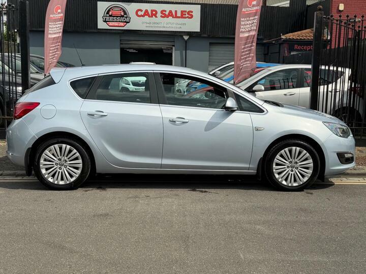 Vauxhall Astra 1.4 16V Excite Euro 5 Silver #2